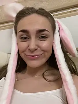 Snapshot of Burning_girlss chatting on 12.24.24 Burning girlss online show from 12.24.24