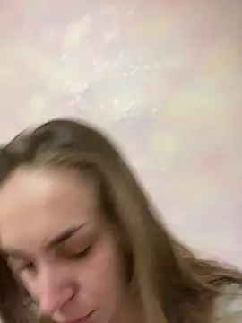 Snapshot of Burning_girlss chatting on 01.16.25 Burning girlss online show from 01.16.25