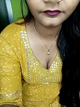 Snapshot of NOTY-LOVE-05 chatting on 01.17.25 NOTY-LOVE-05 online show from 01.17.25