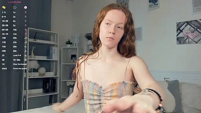 ZaraBluitt online show from 10.02.25