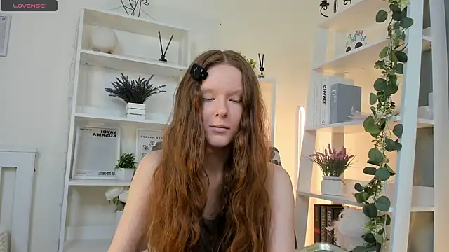 ZaraBluitt online show from 04.09.26