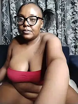 Snapshot of CHERRYYUMMY chatting on 02.25.26 CHERRYYUMMY online show from 02.25.26