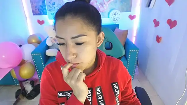 Sofi hot 4m online show from 03.10.25