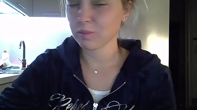 Lucky Anna online show from 10.02.25