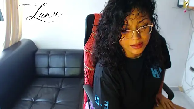 Lunavega1 online show from 09.10.25