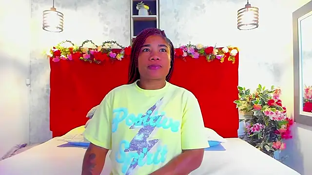 SilvannaFit online show from 03.21.26