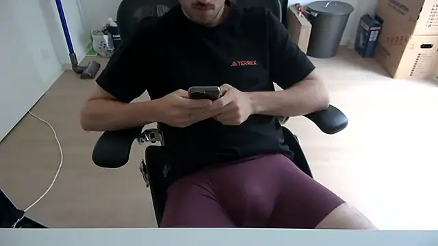 taallguyy 196 online show from 06.10.26