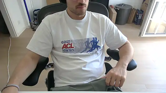 taallguyy 196 online show from 06.24.26