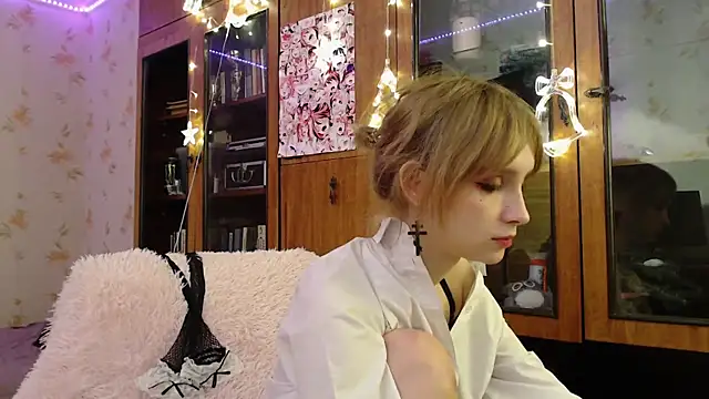 cloudgirrl online show from 01.09.25