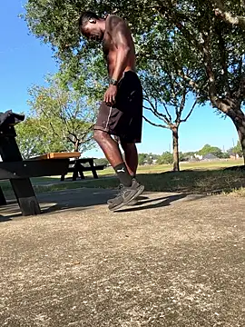 Snapshot of Melaneighted chatting on 10.11.25 Melaneighted online show from 10.11.25