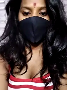 Shivani Tivari online show from 12.31.24