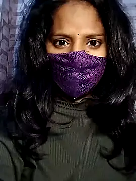 Shivani Tivari online show from 02.18.25