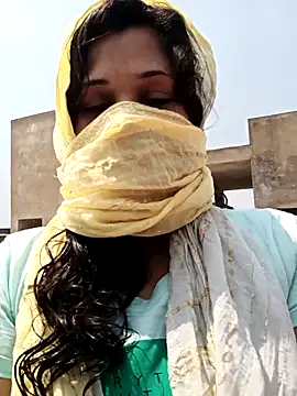 Sneha gril online show from 03.18.25