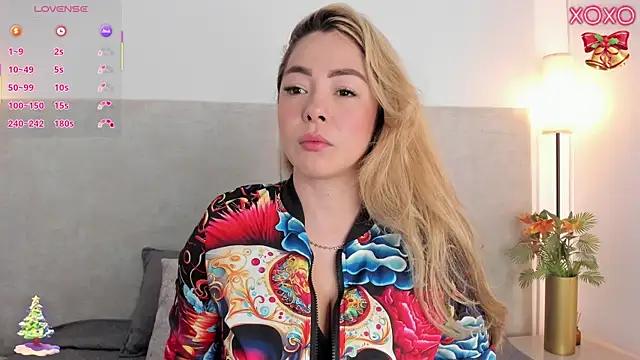 Saori newman online show from 12.20.25