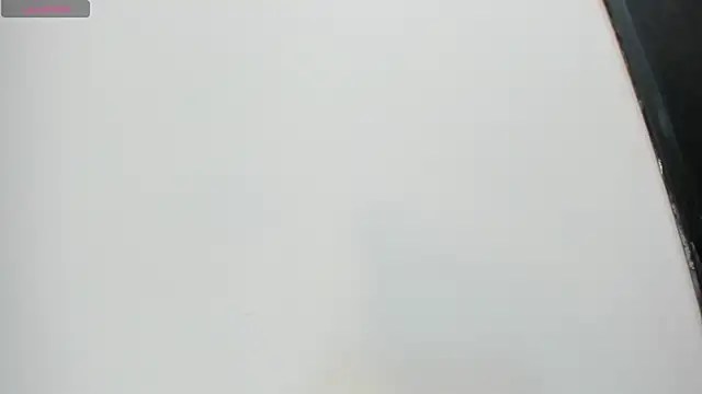 Snapshot of ariana_crazzy chatting on 12.17.24 ariana crazzy online show from 12.17.24