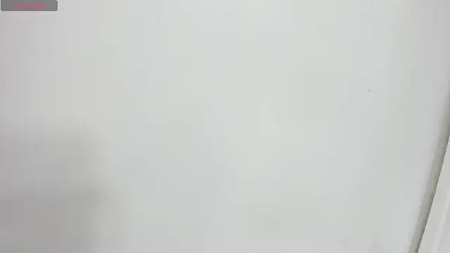 Snapshot of ariana_crazzy chatting on 01.08.25 ariana crazzy online show from 01.08.25