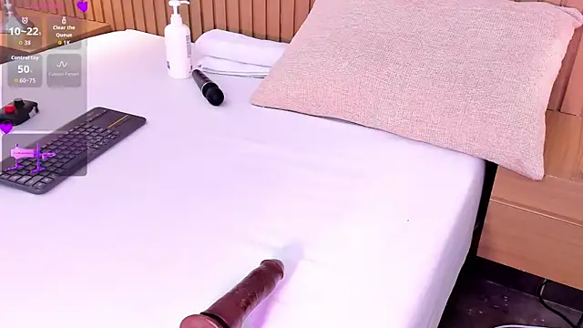 sexy mich 18 online show from 12.22.25