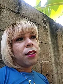 blondebitchlitle online show from 12.15.25