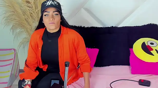 ScarlethNatasha online show from 12.27.24