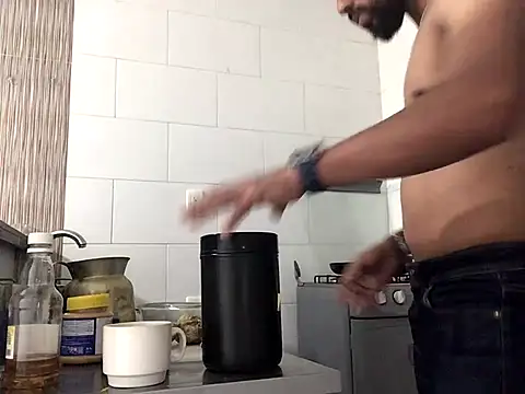 Snapshot of edu_fitness chatting on 12.03.24 edu fitness online show from 12.03.24