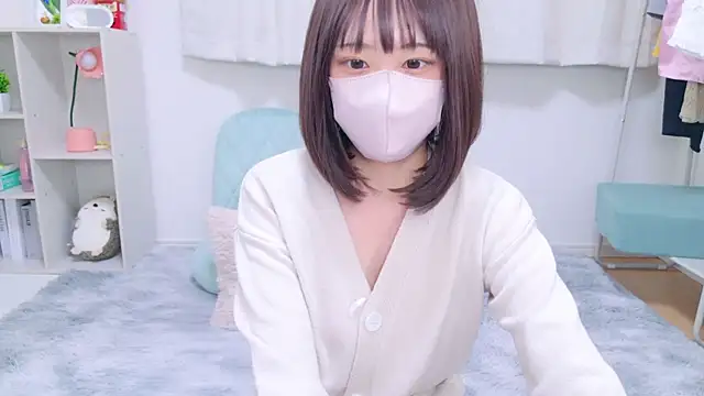 Snapshot of aki_zzz chatting on 01.01.25 aki zzz online show from 01.01.25