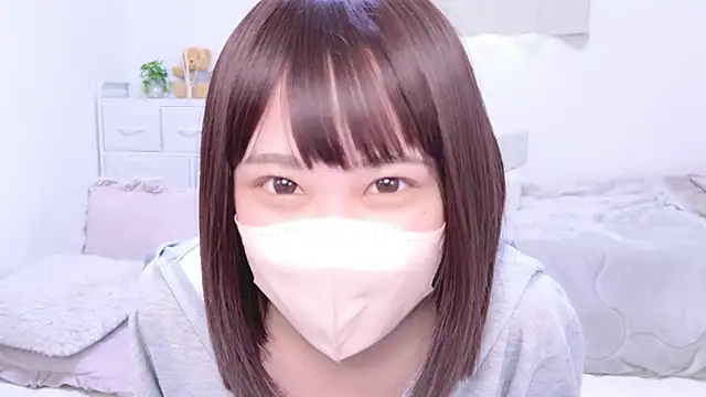 Snapshot of aki_zzz chatting on 03.01.25 aki zzz online show from 03.01.25