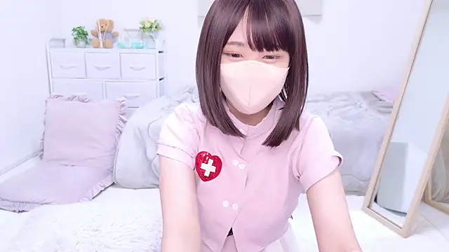 Snapshot of aki_zzz chatting on 03.02.25 aki zzz online show from 03.02.25