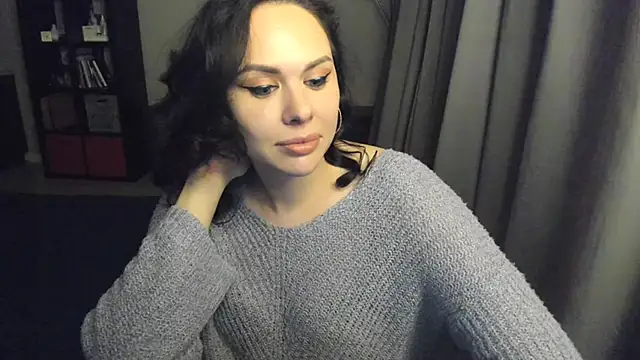 MollyCheiz online show from 03.22.25