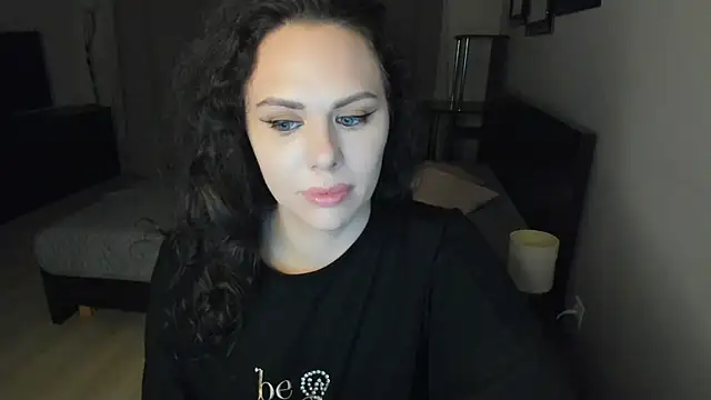 MollyCheiz online show from 09.08.25