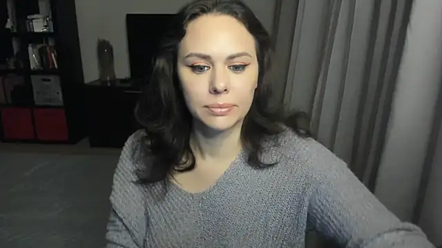 MollyCheiz online show from 12.05.25