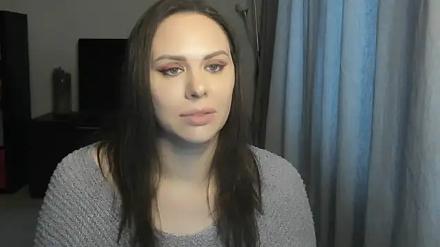 MollyCheiz online show from 03.26.26