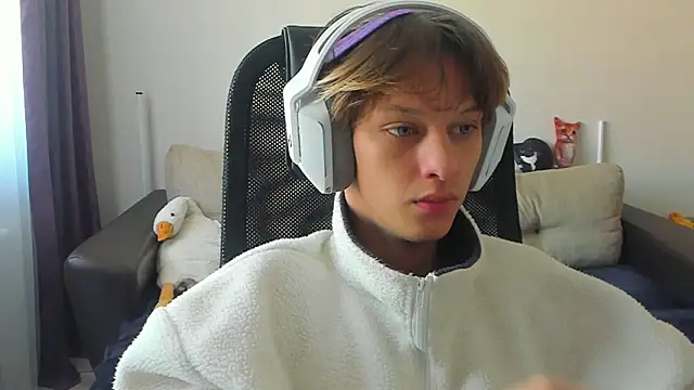 Ostin meow online show from 09.11.25