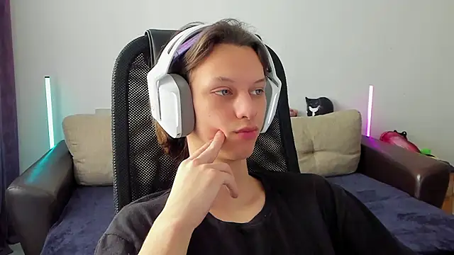 Ostin meow online show from 03.02.26