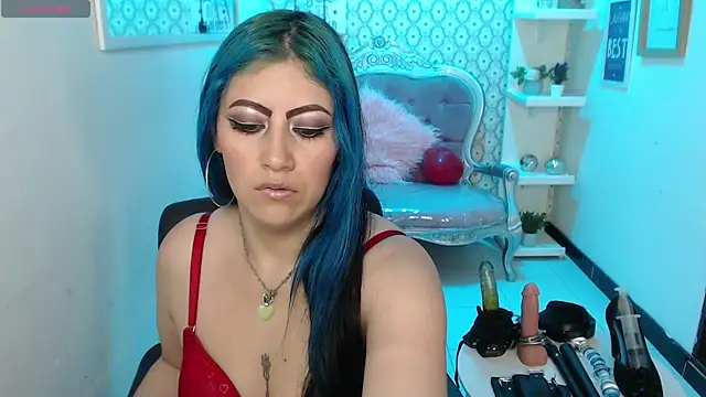 scarleth blue online show from 02.18.25