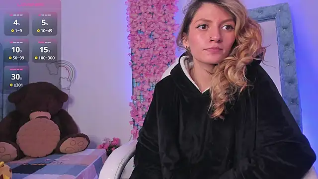 summer sweet  online show from 12.17.24