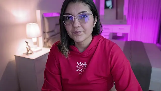 Camilaa bueno online show from 12.12.24