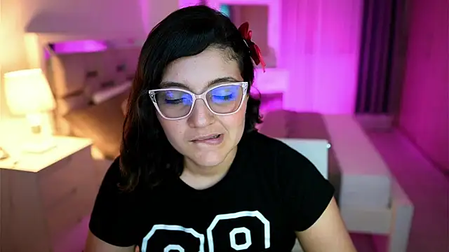 Camilaa bueno online show from 03.22.25