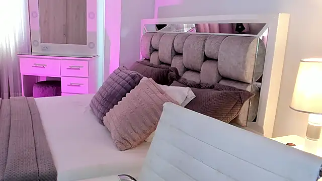 Camilaa bueno online show from 03.07.26