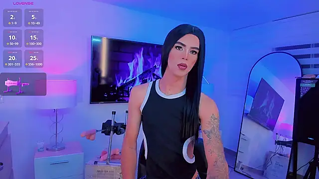 Ashley Reminton online show from 12.05.24