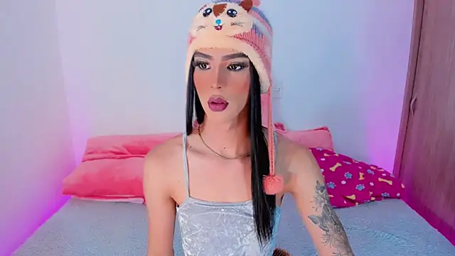 Ashley Reminton online show from 03.22.25