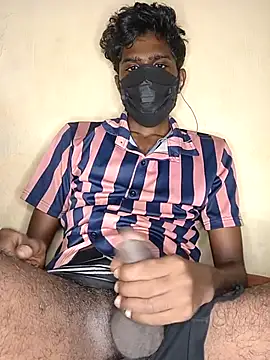 Snapshot of kunnapaltamilfrom chatting on 11.29.25 kunnapaltamilfrom online show from 11.29.25