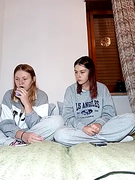 ella grays online show from 10.23.25