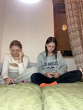 ella grays online show from 10.24.25