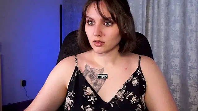 Snapshot of Hoot_owl_cb chatting on 09.28.25 Hoot owl cb online show from 09.28.25