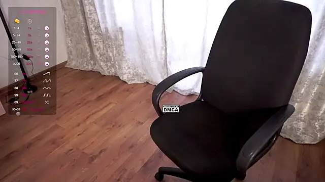 Snapshot of Hoot_owl_cb chatting on 11.08.25 Hoot owl cb online show from 11.08.25