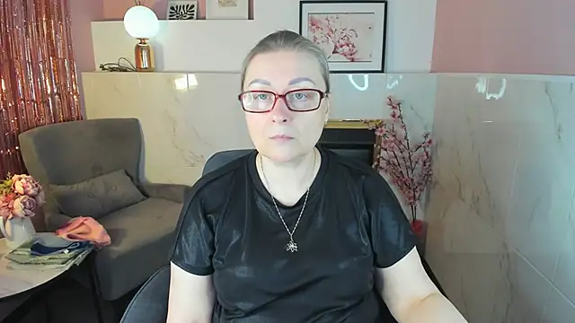 AlexandraKind online show from 01.16.26