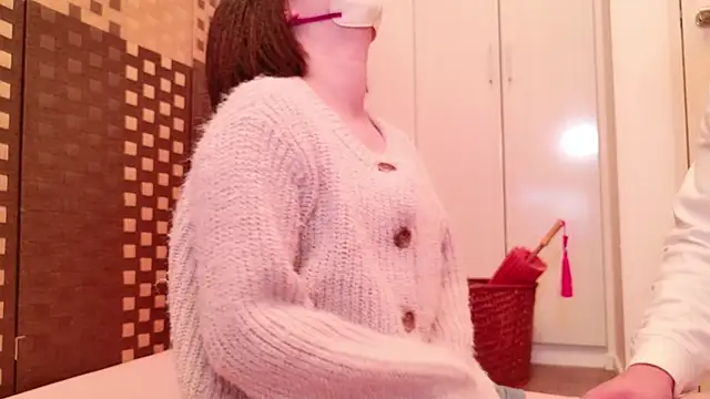 Snapshot of undo-busoku69 chatting on 02.13.25 undo-busoku69 online show from 02.13.25