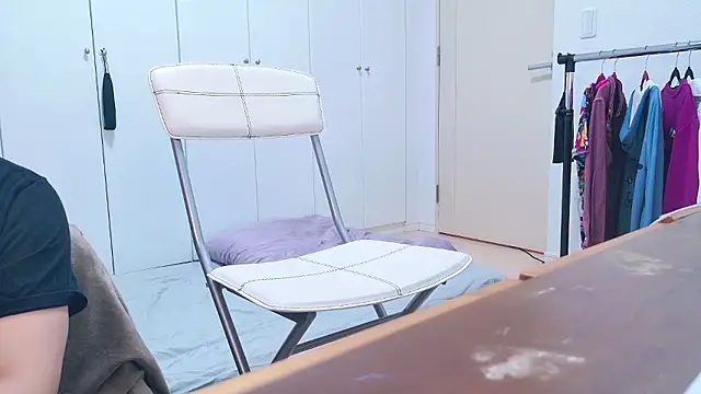 Snapshot of undo-busoku69 chatting on 09.28.25 undo-busoku69 online show from 09.28.25