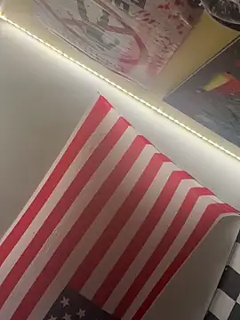 Snapshot of stev3w chatting on 02.05.25 stev3w online show from 02.05.25