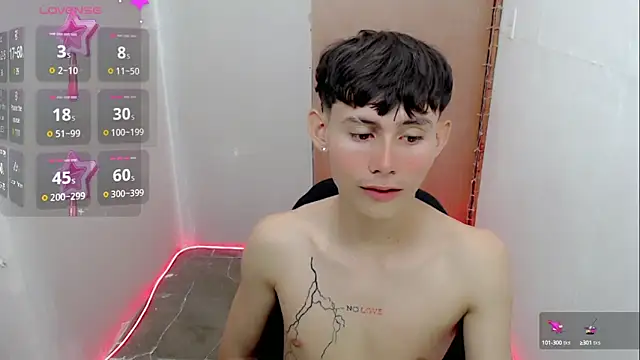 Snapshot of tanjiro_cute chatting on 01.07.25 tanjiro cute online show from 01.07.25